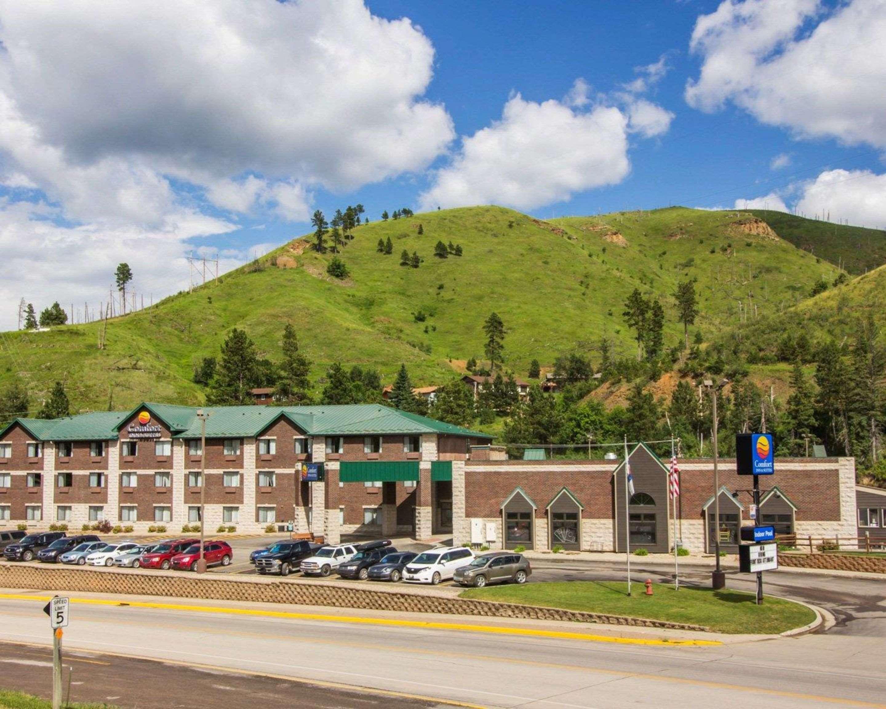 Comfort Inn & Suites Deadwood Bagian luar foto