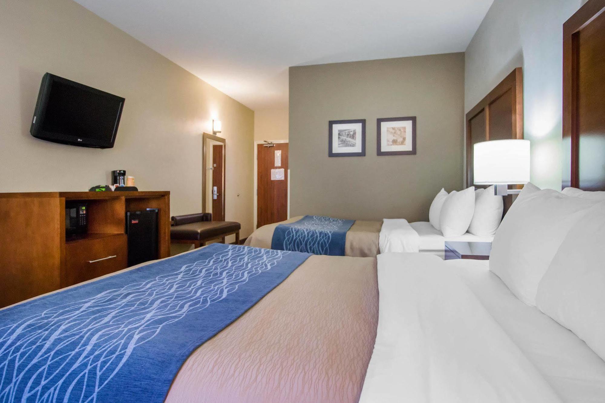 Comfort Inn & Suites Deadwood Bagian luar foto